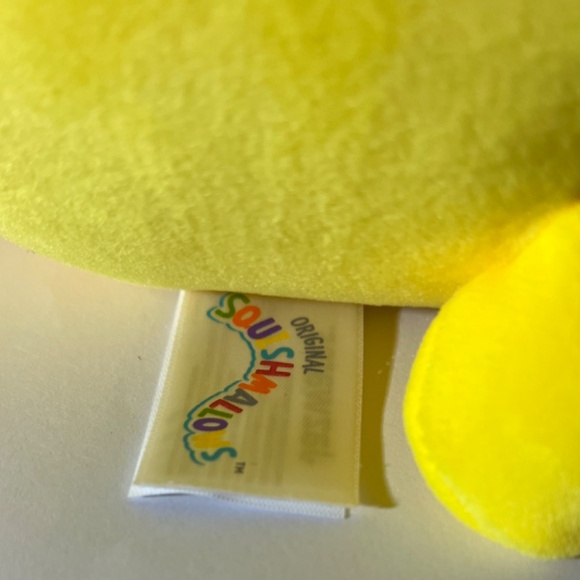 NWT- 8" Squishmallows Belton - Ages 3+ Yellow Lemon Bear - Picture 3 of 6